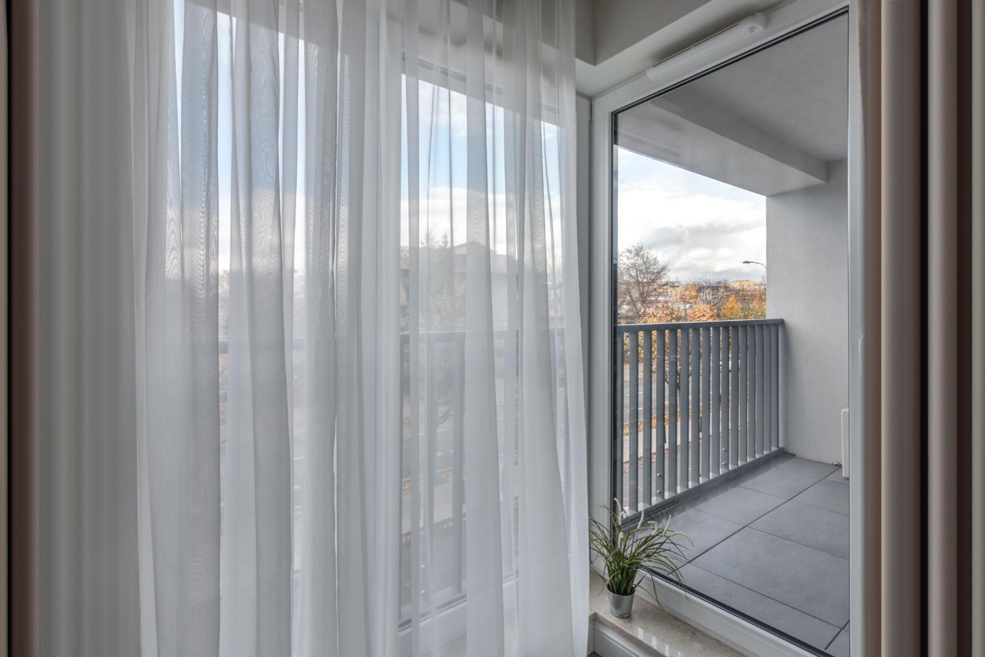 - Great Location- One Bedroom - Siedmiogrodzka 3 Апартаменти *
